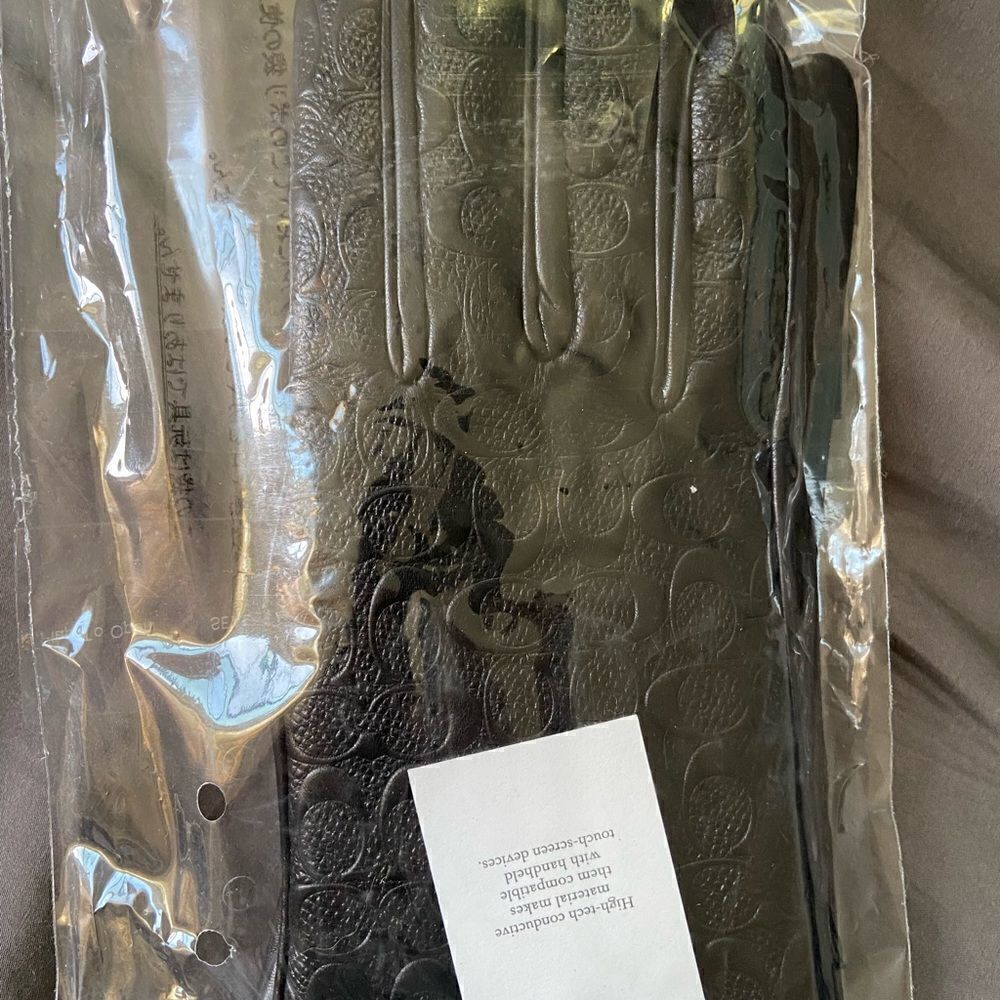 Coach leather gloves for women 6.5 - Picture 4 of 4
